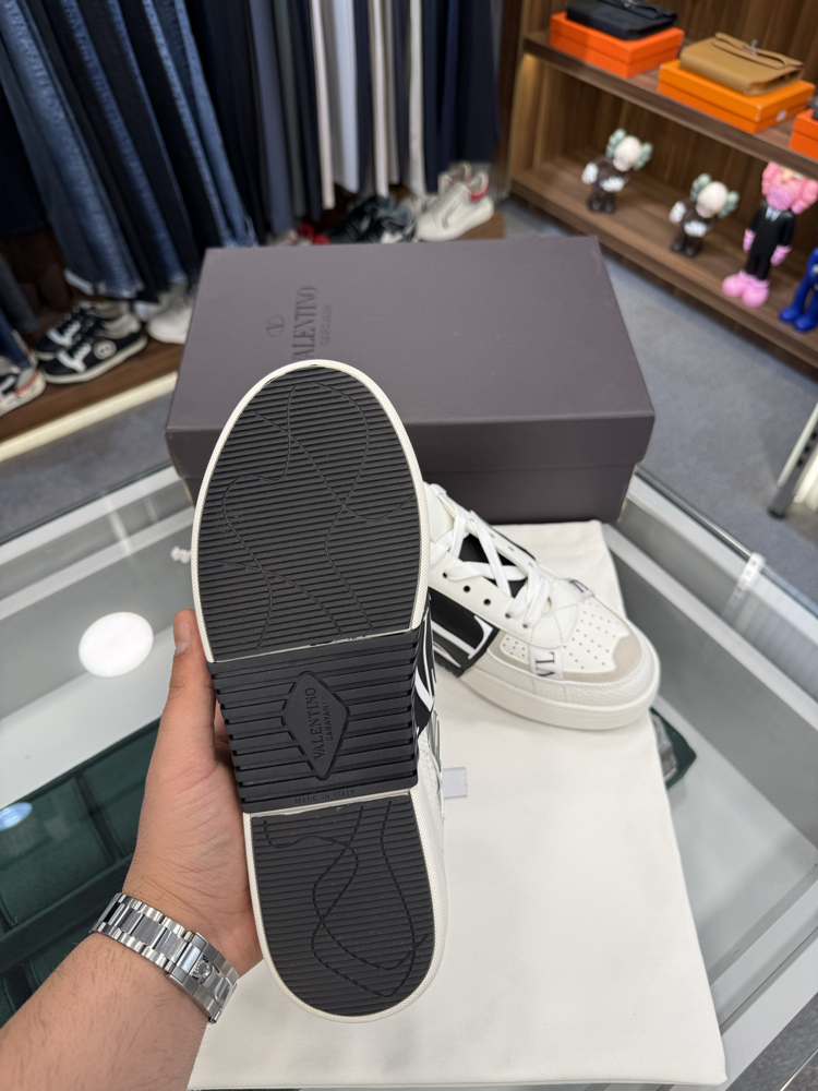 Valentino Garavani VL7N Leather Sneaker in White