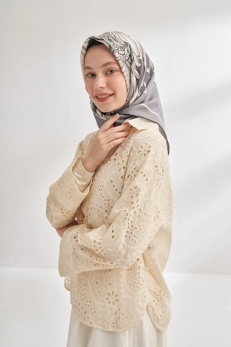 ARMANDA - 4356 Ivory Desen Twill İpek Eşarp - Gri
