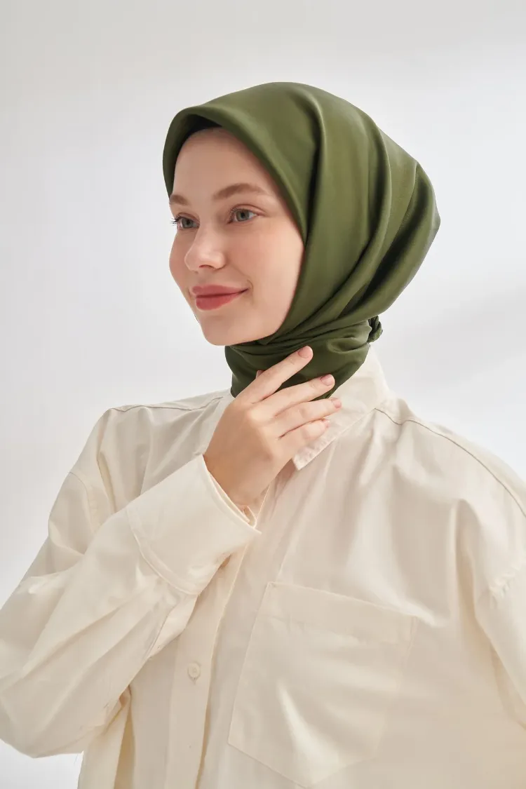 ARMANDA - 4400 Premium Twill İpek Eşarp - Haki