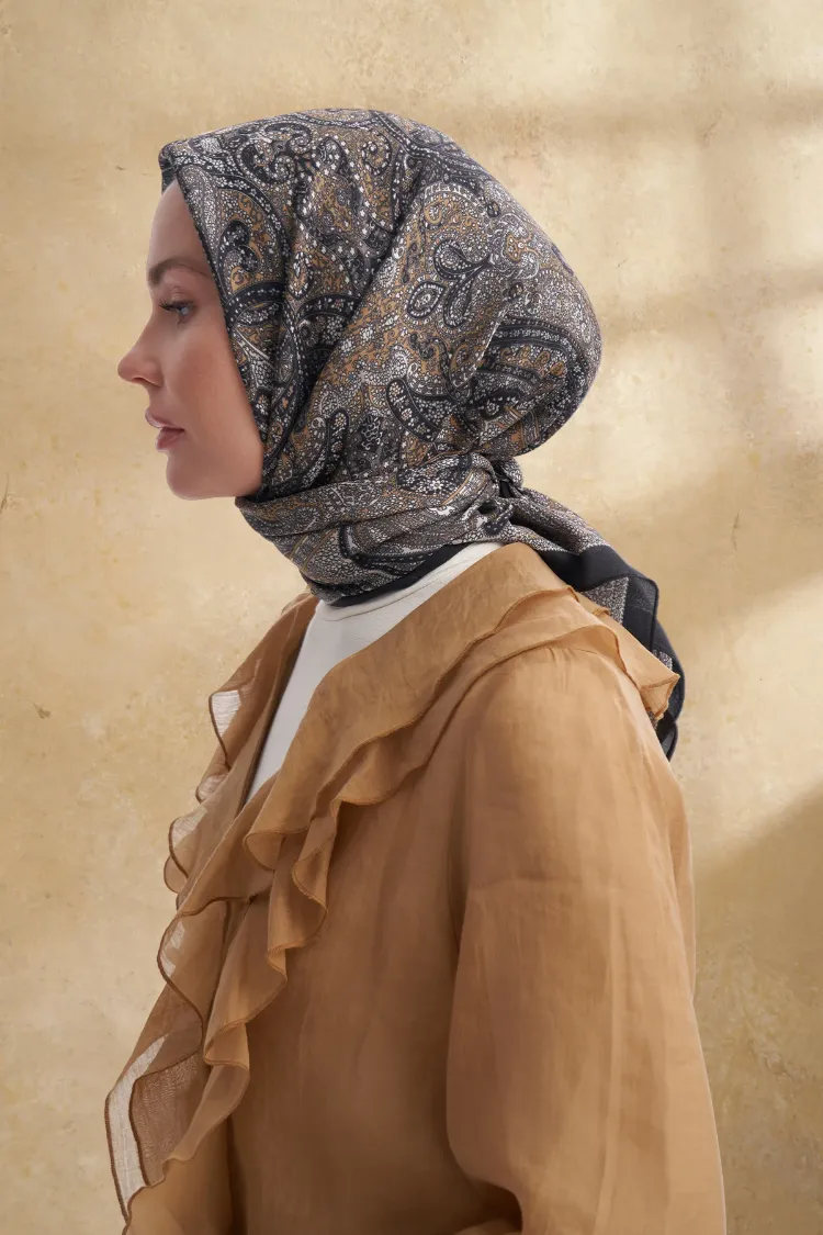 ARMANDA - 3155 Vintage Desen Eşarp - Siyah Gold