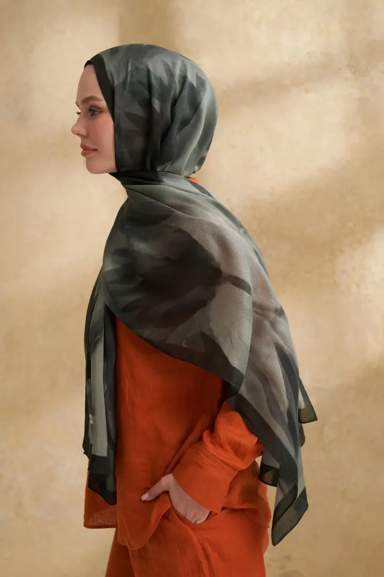 ARMANDA- 3381 İpek Modal Darcy Desen Şal - Haki