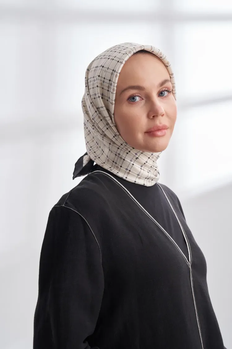 ARMANDA- 4306 Orbıs Desen Twıll İpek Eşarp - Krem
