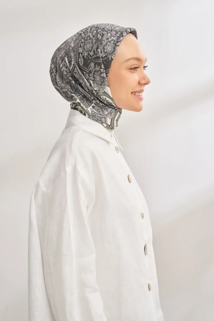 ARMANDA - 4352 Anesha Desen Twill İpek Eşarp - Keten Yeşili