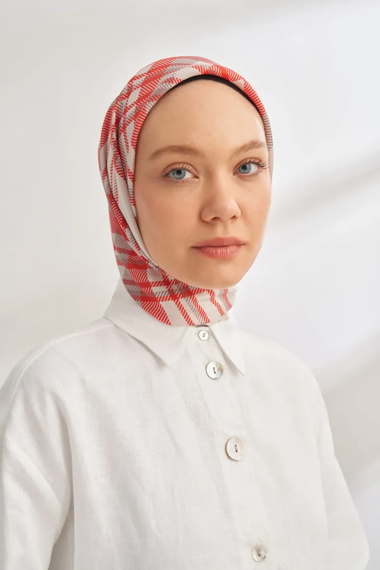 ARMANDA - 4358 Naya Desen Twill İpek Eşarp - Taş-Kırmızı