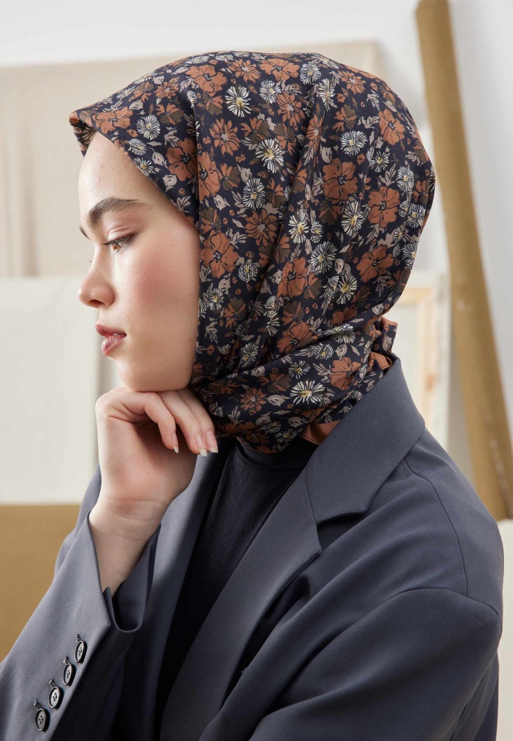 BFRESH SCARFS - Blooming Garden Desen Pamuk İpek Eşarp - Siyah