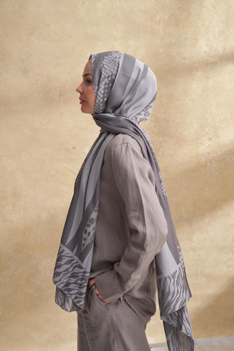 Armanda - 3304 Fiori Jakar Leopar Desen - Gri