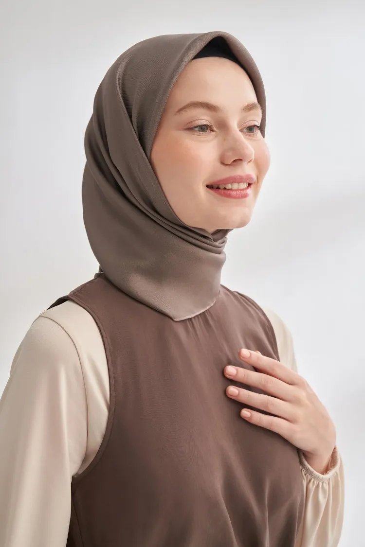 ARMANDA - 4400 Premium Twill İpek Eşarp - Koyu Vizon