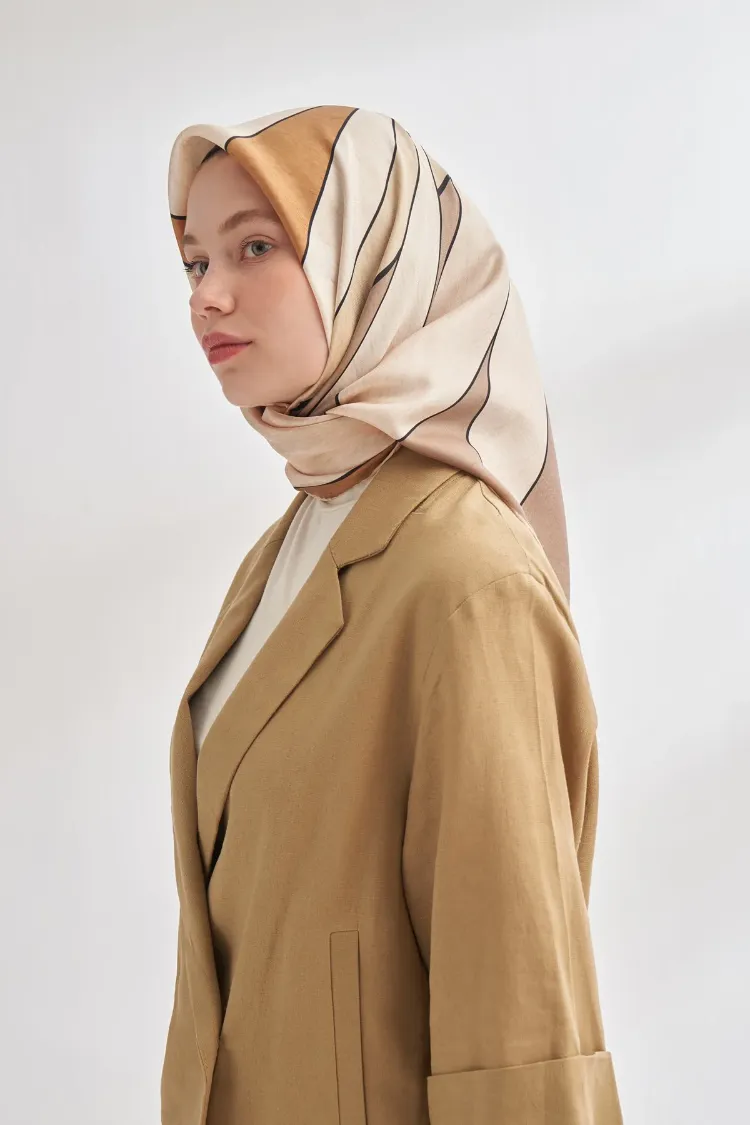 ARMANDA - 4355 İnaya Desen Twill İpek Eşarp - Vizon Kamel