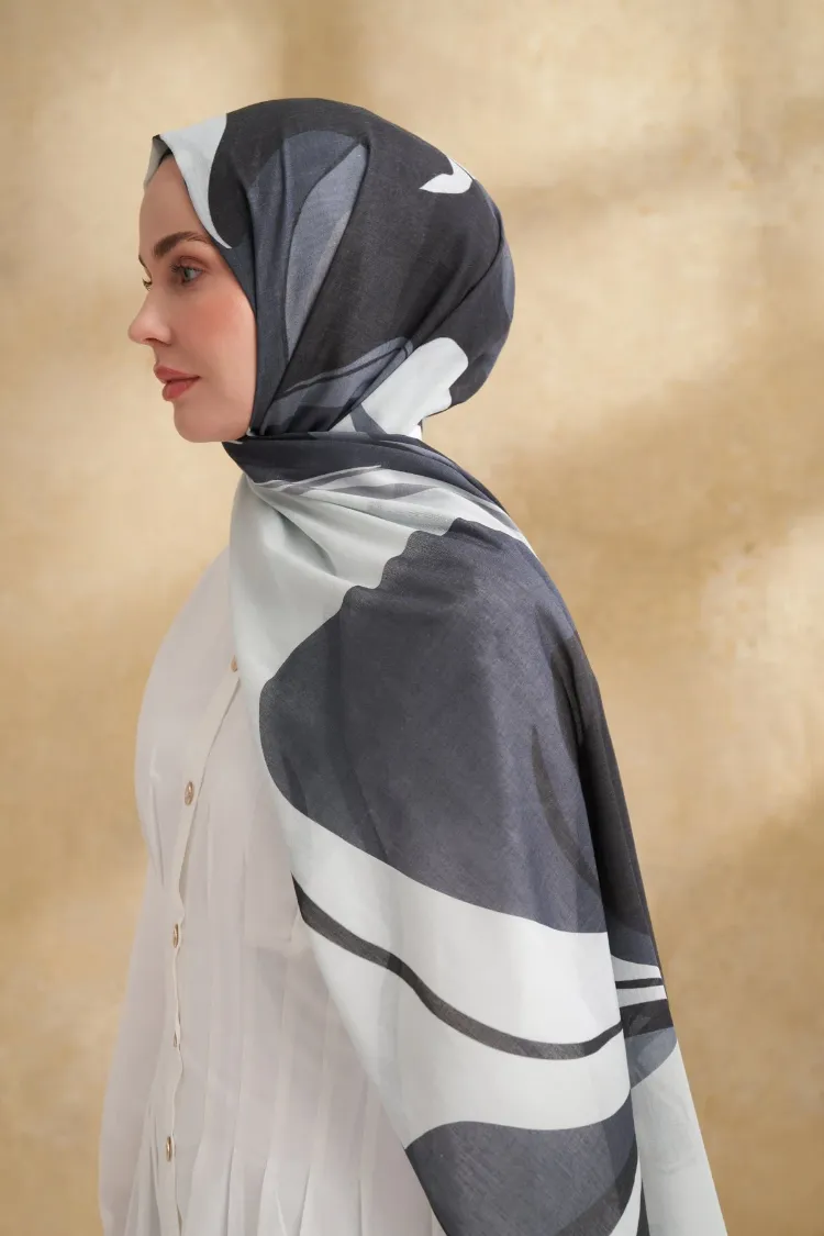 ARMANDA- 3383 İpek Pamuk Sarah Desen Şal - Siyah Gümüş