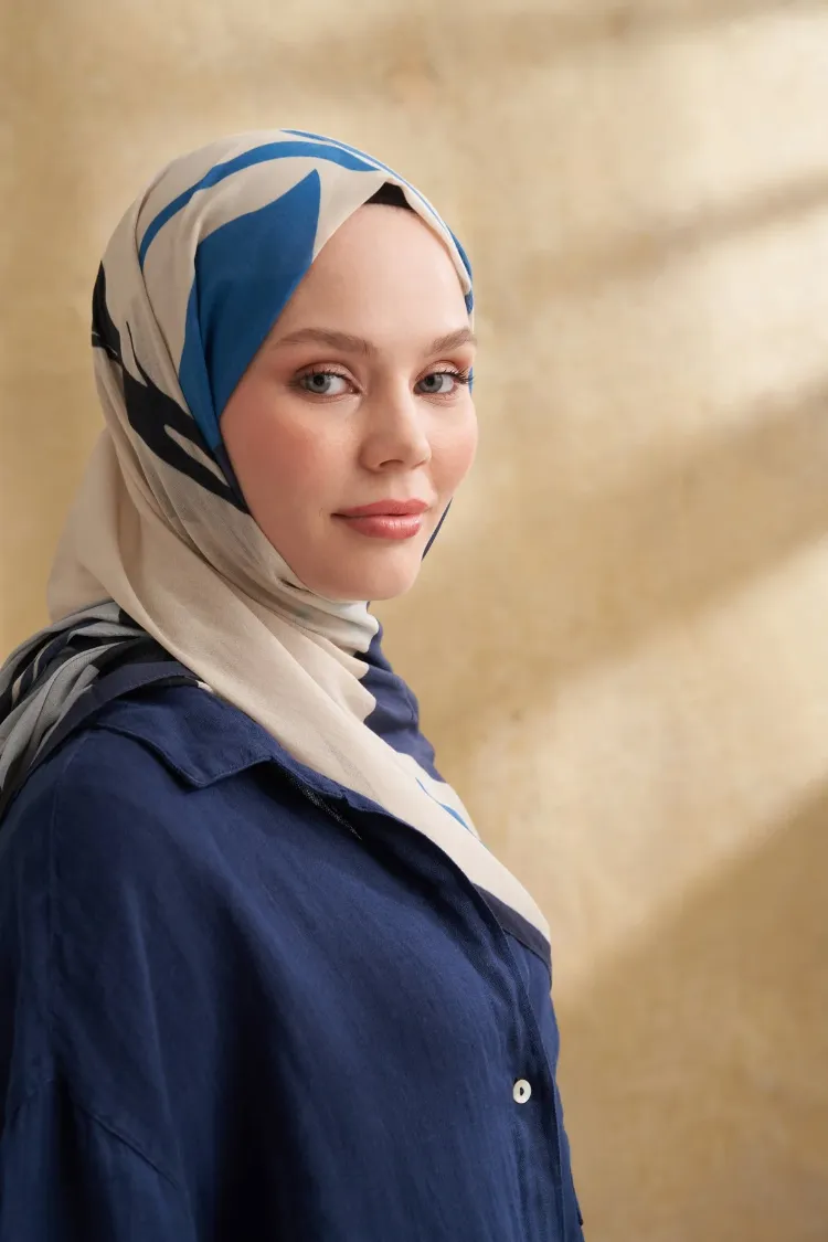 ARMANDA- 3383 İpek Pamuk Sarah Desen Şal - Bej İndigo
