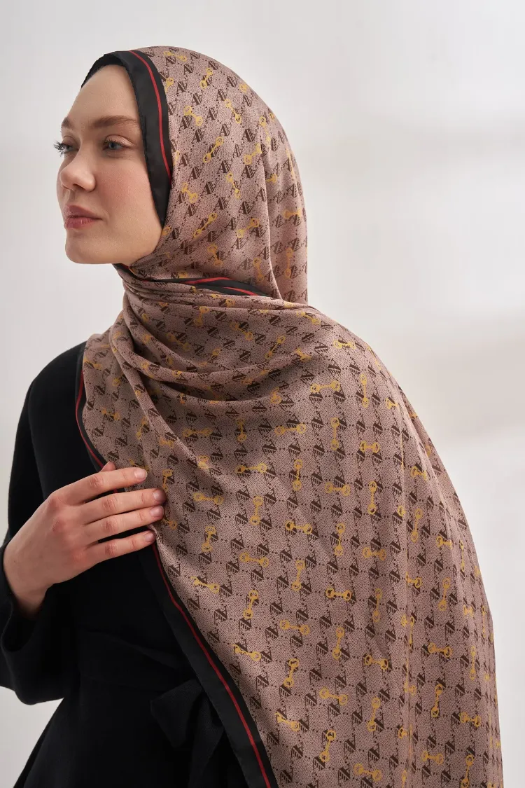 ARMANDA - 3361 Monogram Desen Şal - Açık Vizon - Siyah