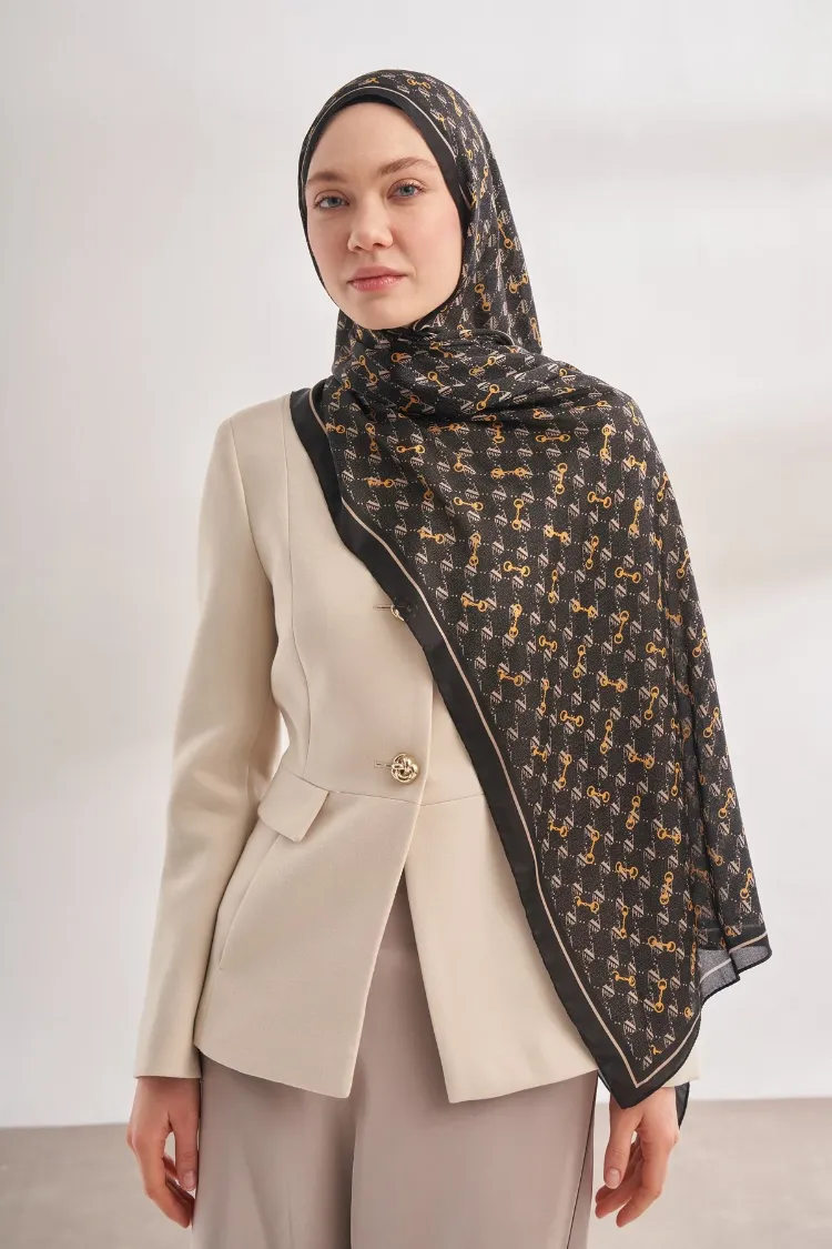 ARMANDA - 3361 Monogram Desen Şal - Siyah - Krem