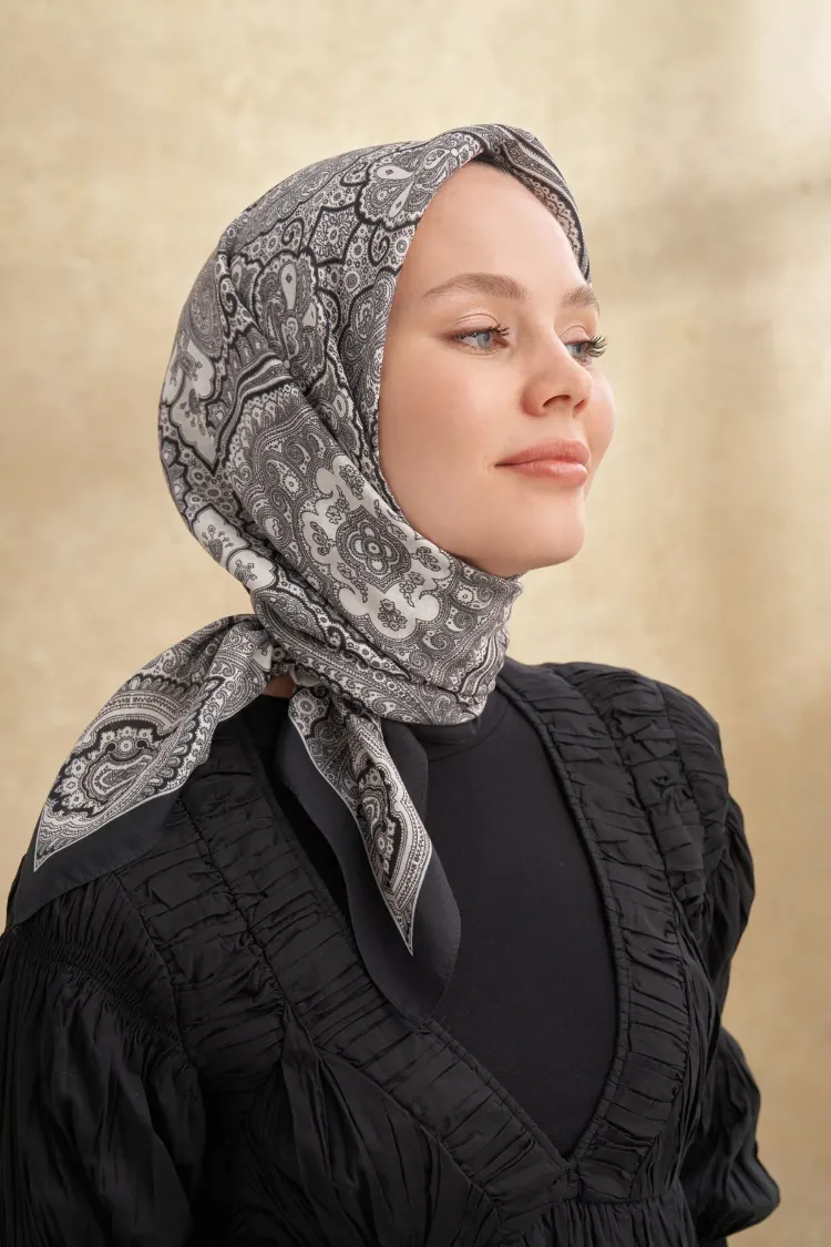 ARMANDA - 3156 Ayesha Desen Eşarp - Siyah Gri