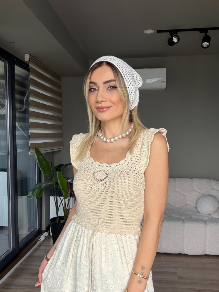 Fisto işlemeli İçi Astarlı Elbise