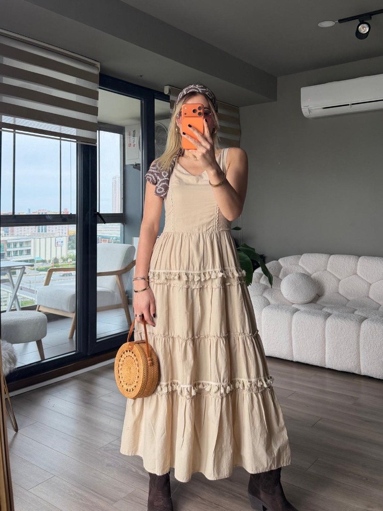 %100 Pamuklu Pon Pon Detaylı Elbise