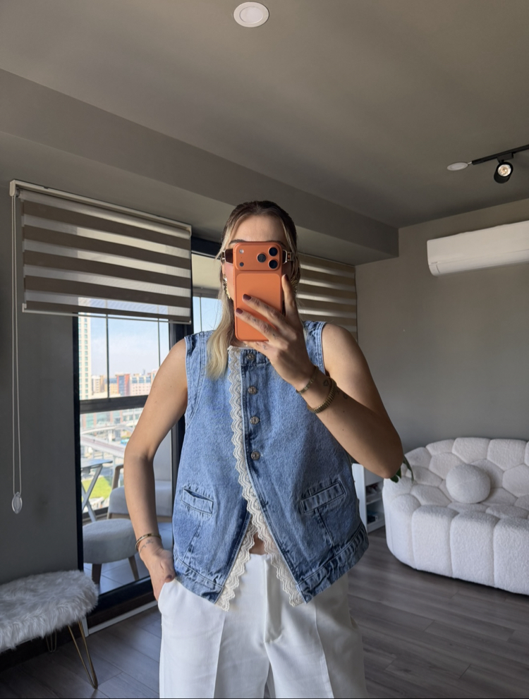 Twst Model Dantel Detaylı Yelek