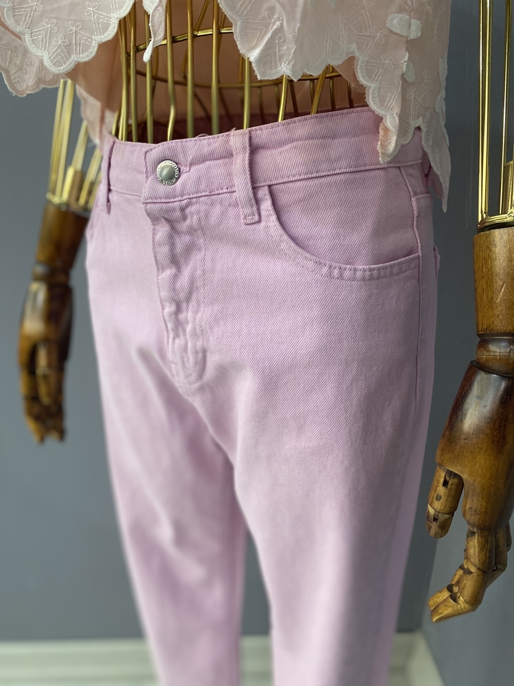 Pembe Jeans 