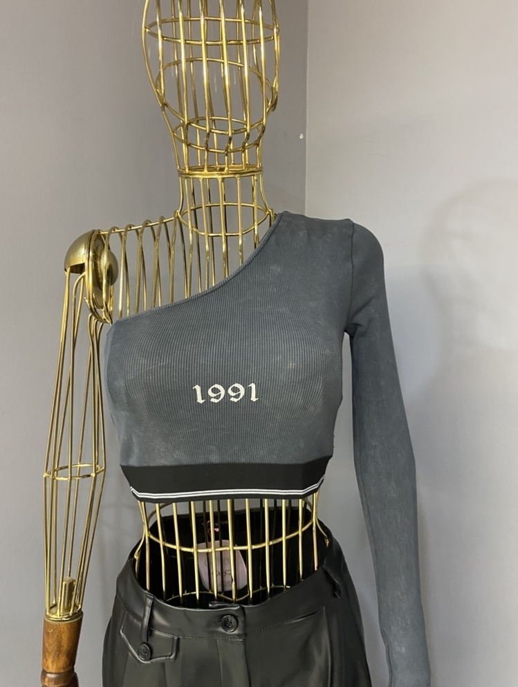 Tasarım tek kol body