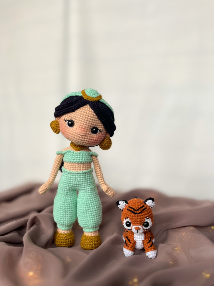 Prenses Jasmine ve Rajah Tarif (PDF)