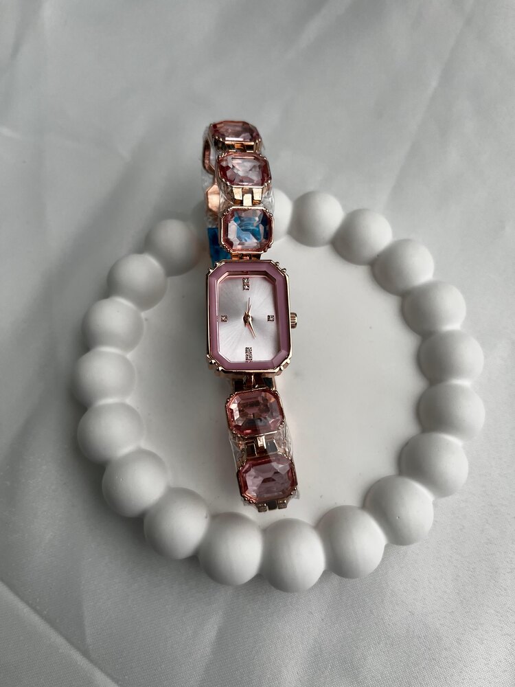 Swarovski Model Saat
