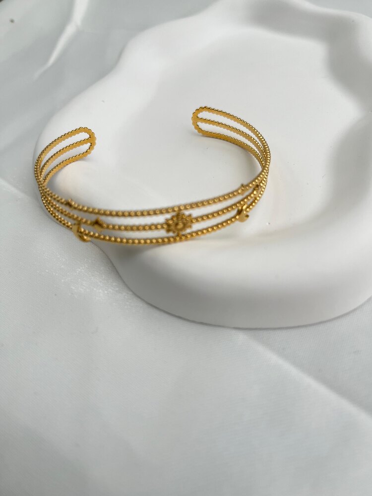 Gold kelepçe