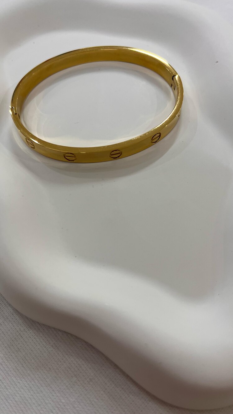 Gold Cartier Bilezik