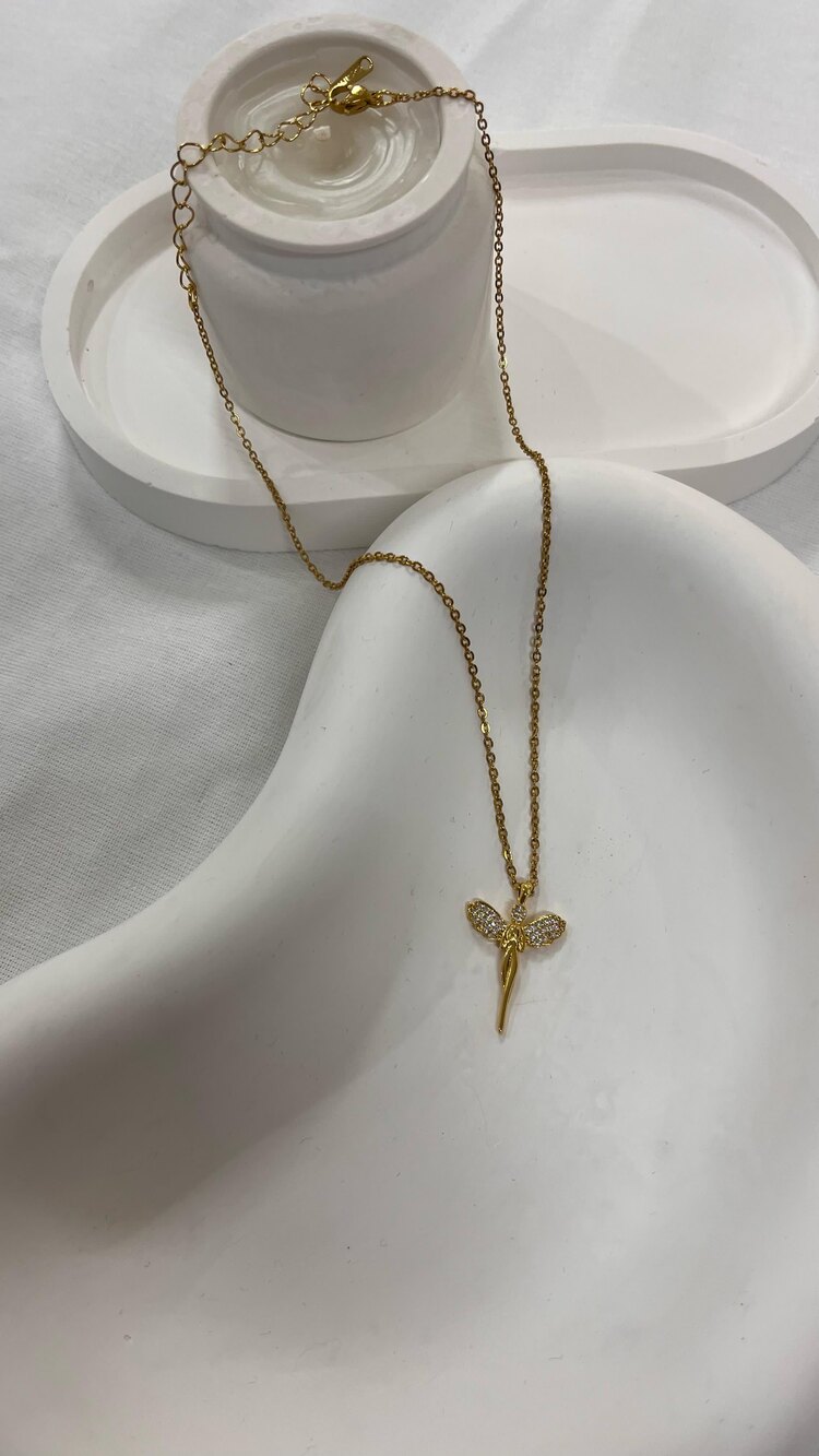 Gold melek kolye 
