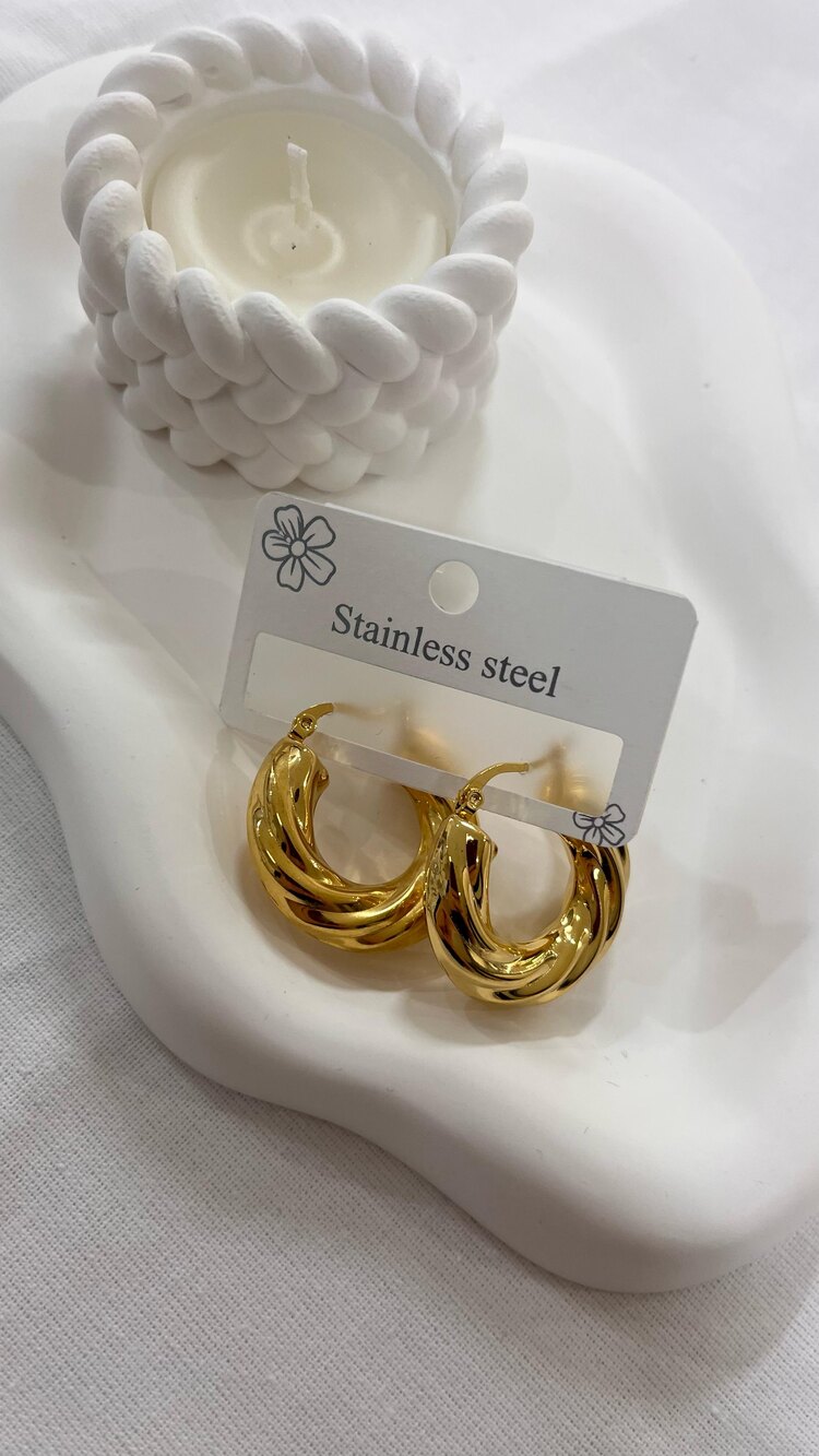 Gold Renk Küpe