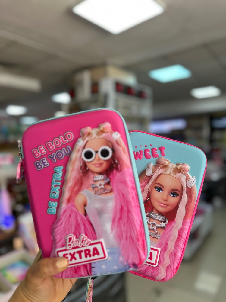 Barbie 3 Boyutlu Kabartmalı Kalemlik