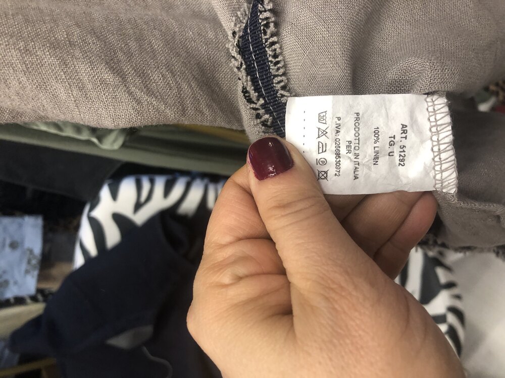 Yakası ve eteği pis dikişli keten elbise 