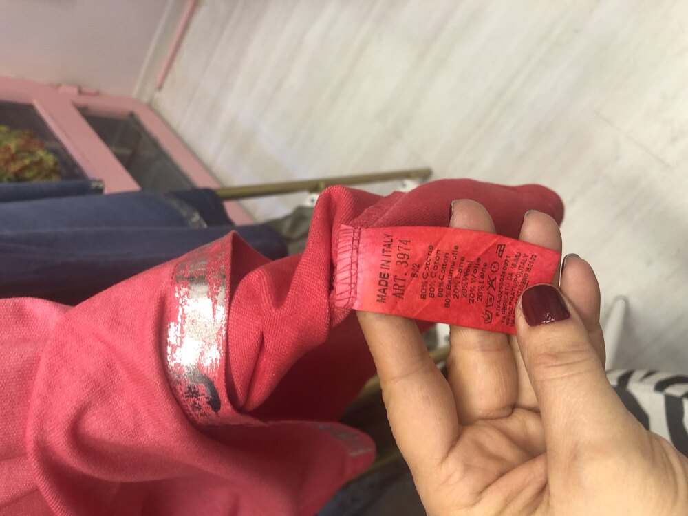 Yakası gümüş baskılı ithal atlet