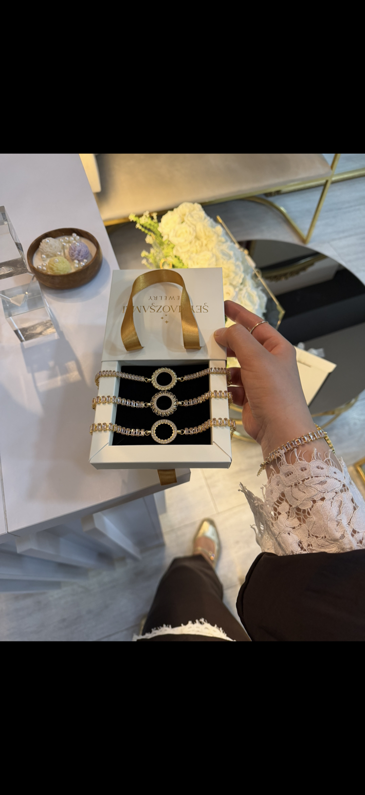 ZİRKON ÇERÇEVELİ BİLEKLİK GÜNEŞ MODEL ✨