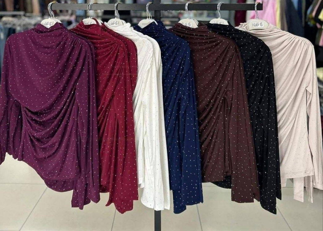 TAŞLI BLUZ