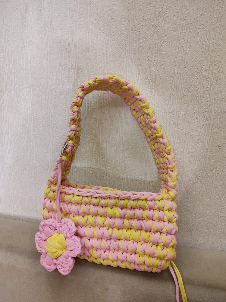 Yellow Pink 