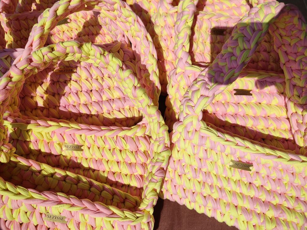 Yellow Pink 