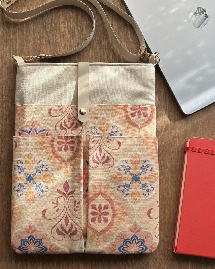 Özel Tasarım El Yapımı Cepli Kılıf Çanta, Tablet Kılıfı, Kitap Kılıfı, Organizer Çanta