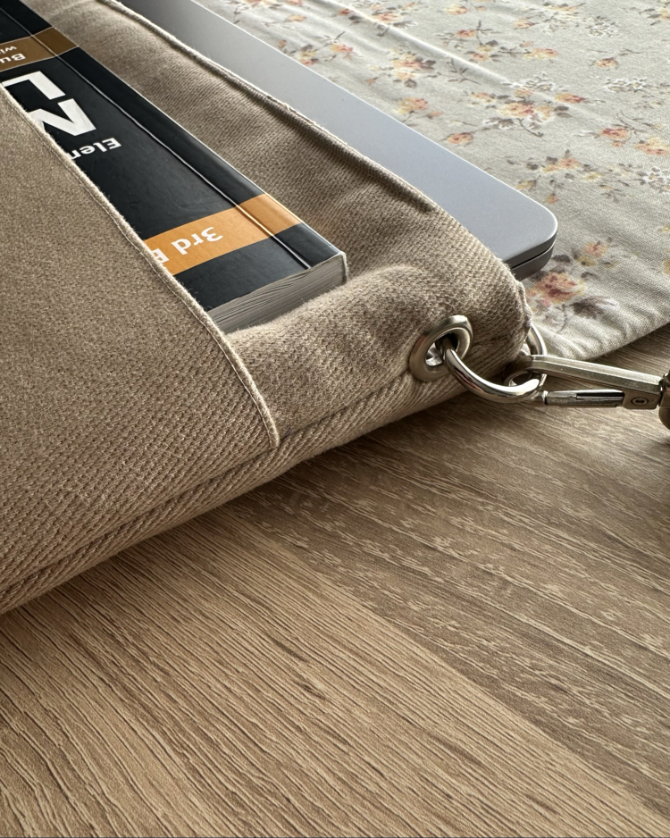 El Yapımı Nakışlı Laptop Çantası 13-14 inç Uyumlu | %100 Pamuk Gabardin Kumaş