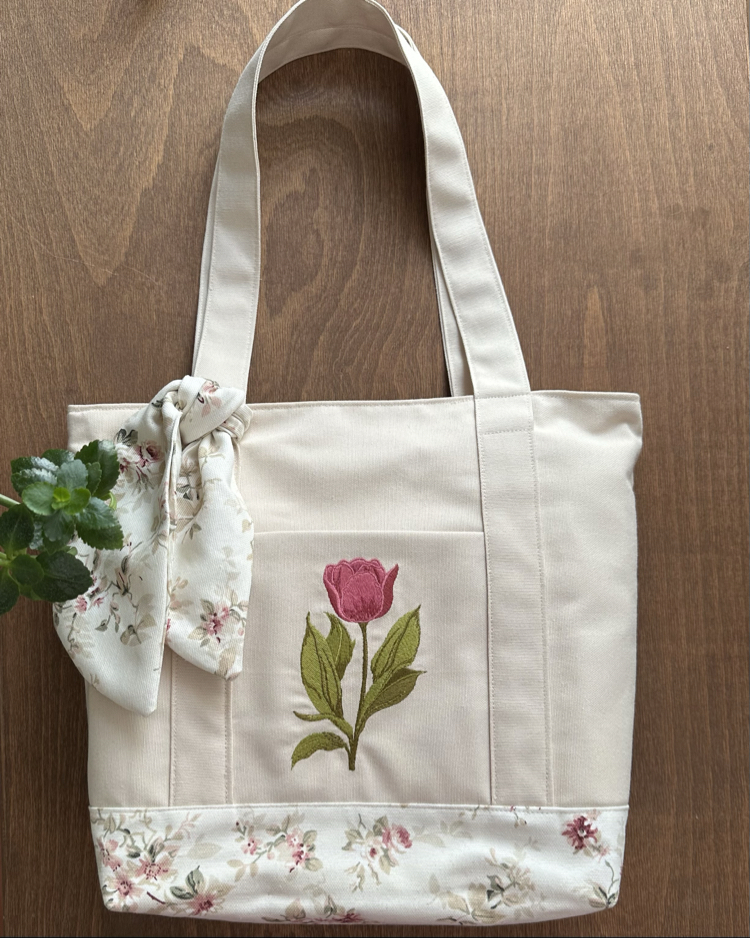 Nakışlı Duck Keten Tote Çanta – Çok Cepli – Fermuarlı