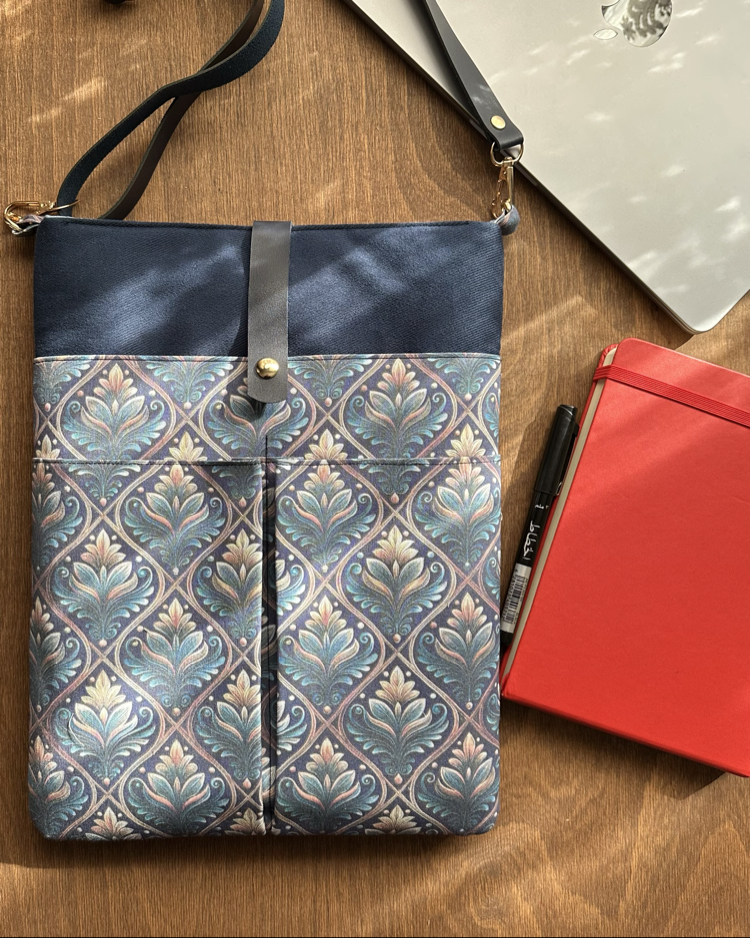 Özel Tasarım El Yapımı Cepli Kılıf Çanta, Tablet Kılıfı, Kitap Kılıfı, Organizer Çanta