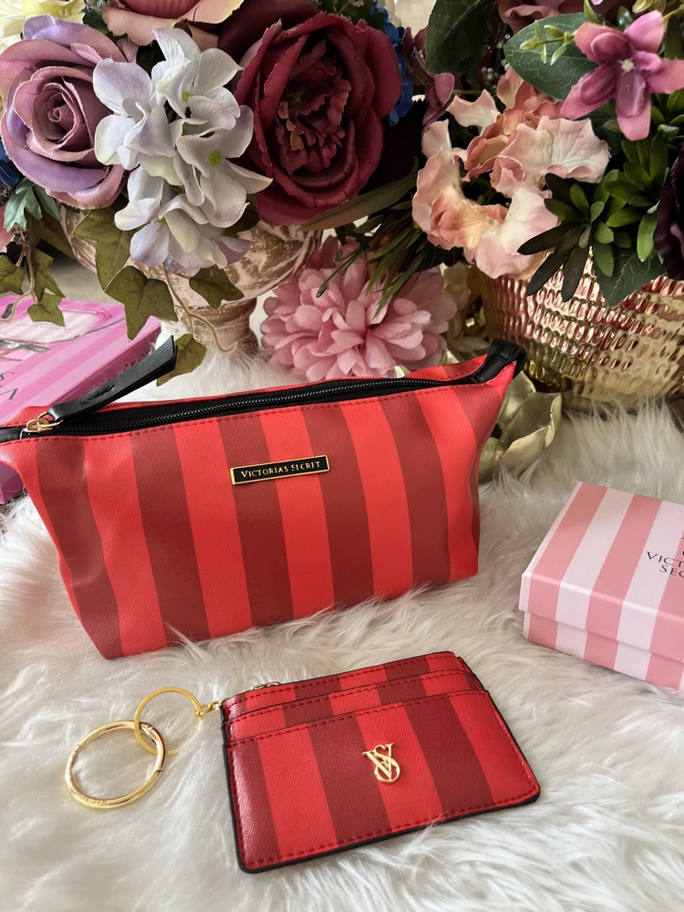 Victoria’s Secret Seti Makyaj Çantası&Kartlık
