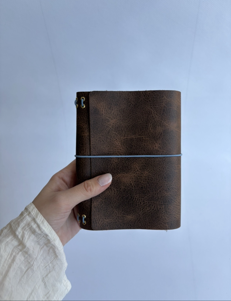 A6 Açık Kahve Trifold
