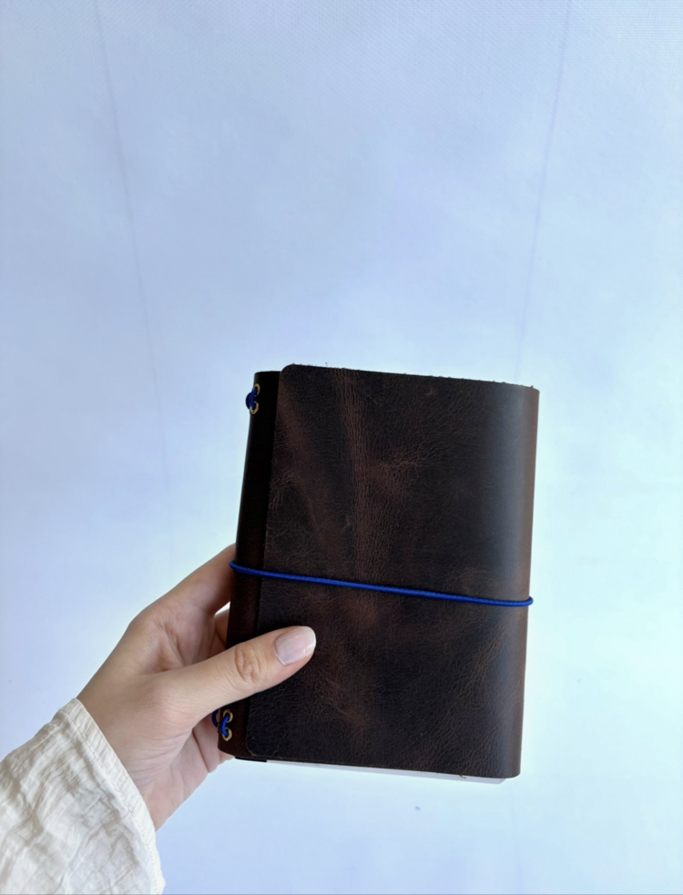 A6 Koyu Kahve Trifold