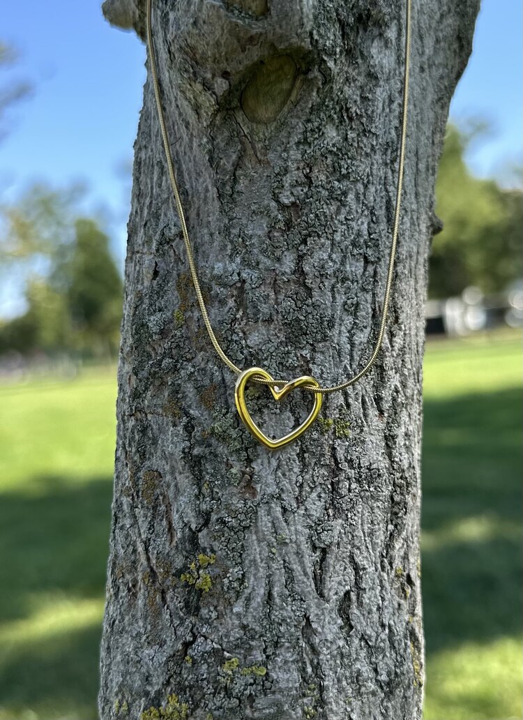 Çelik gold love kolye