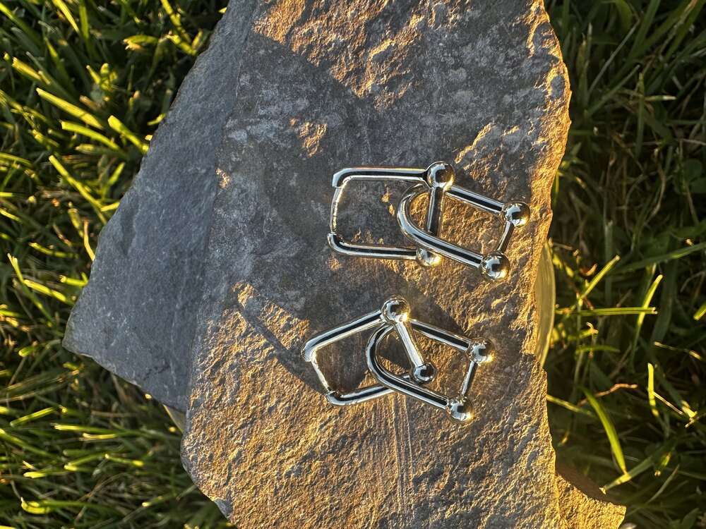 Silver küpe