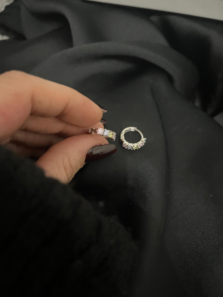 Silver Renkli Taşlı Küpe