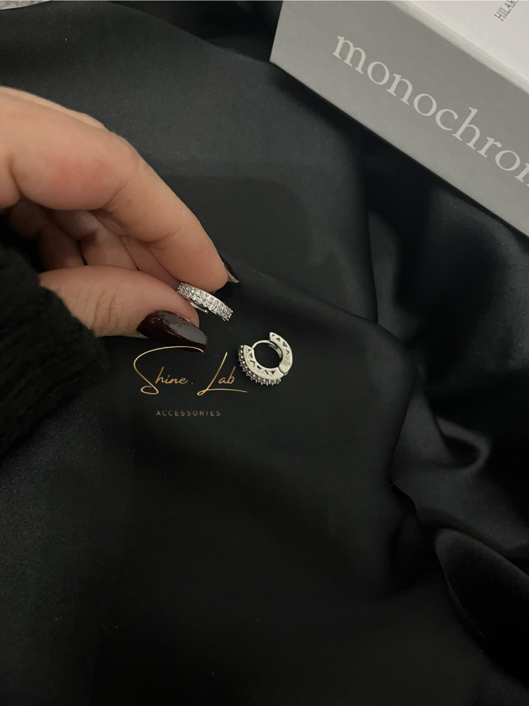 Silver Taşlı Küpe