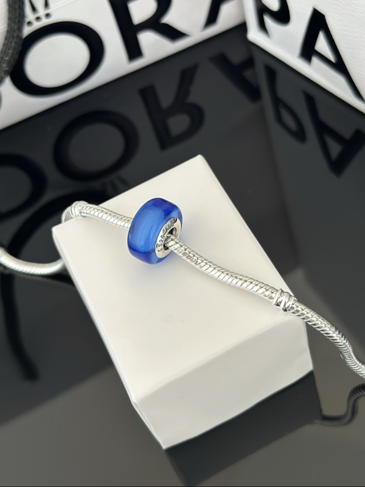 Mavi Mini Murano Cam Charm