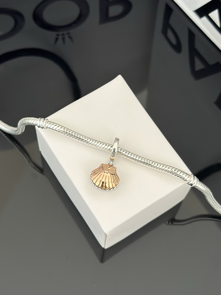 Rose Gold Deniz Kabuğu & Tatlı Su Kültür İncisi Sallantılı Charm