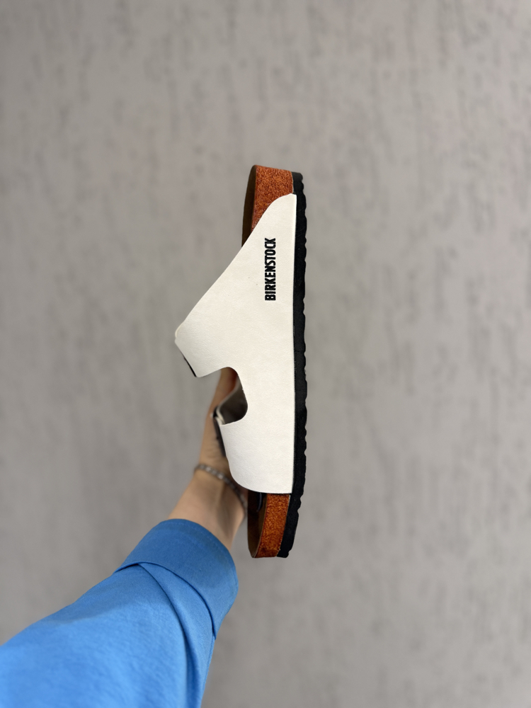 BIRKENSTOCK
