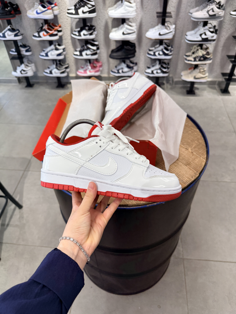 NİKE DUNK LOW